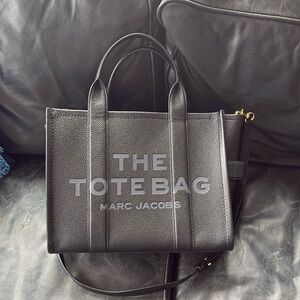 Marc Jacobs THE TOTE BAG in Black Leather